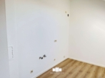 Küche - Renovierte 3-Zimmer Wohnung mit Balkon