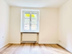 Schlafzimmer - 2-Zimmer EG Wohnung mit Einbauküche