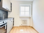 Küche - Neu renovierte 3-Zimmer Wohnung mit Einbauküche