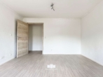 Schlafzimmer - Renovierte 3-Zimmer Wohnung mit Balkon