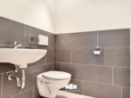 Gäste-WC - Renovierte 3-Zimmer Wohnung mit Balkon