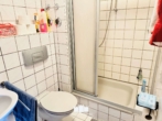 Badezimmer 1 - 3-Zimmer Wohnung mit EBK und Balkon in Passau Haidenhof