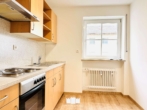 Küche - Neu renovierte 3-Zimmer Wohnung mit Einbauküche