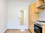 Küche - Neu renovierte 3-Zimmer Wohnung mit Einbauküche
